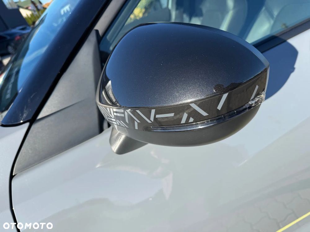 Nissan Juke 1.0 DIG-T Kiiro DCT - 33