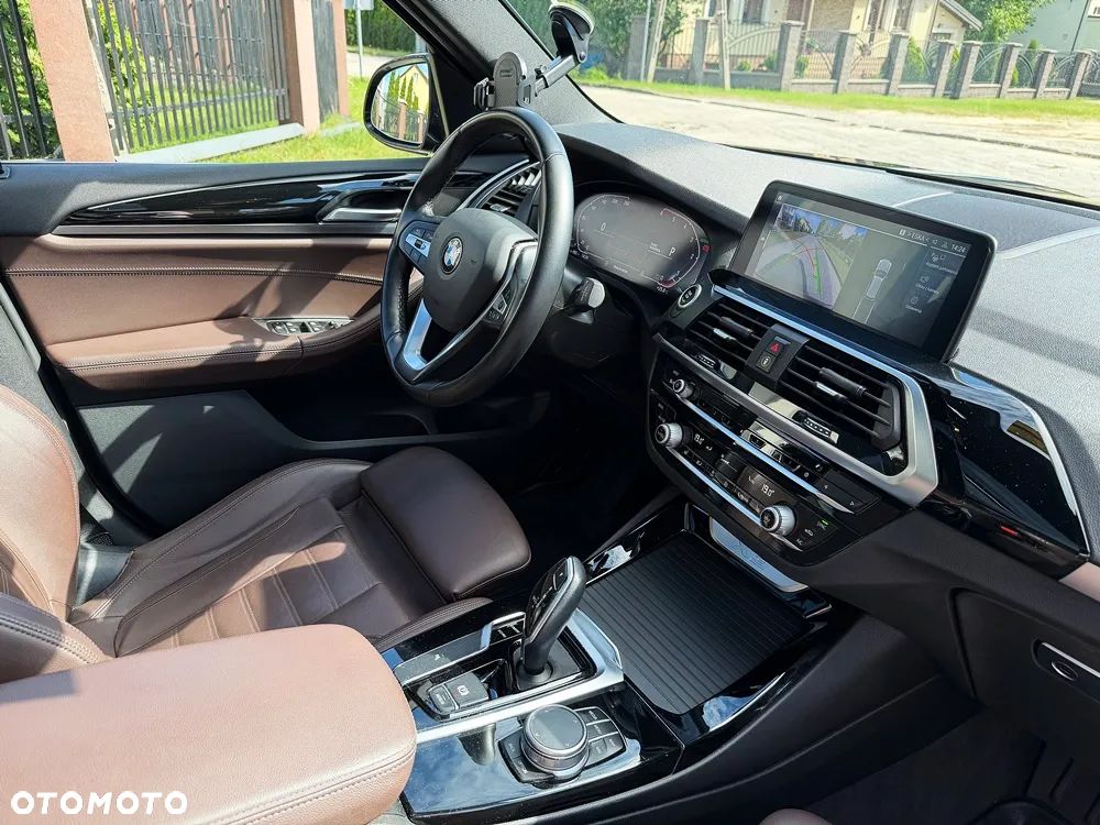 BMW X3 sDrive18d MHEV xLine sport - 24