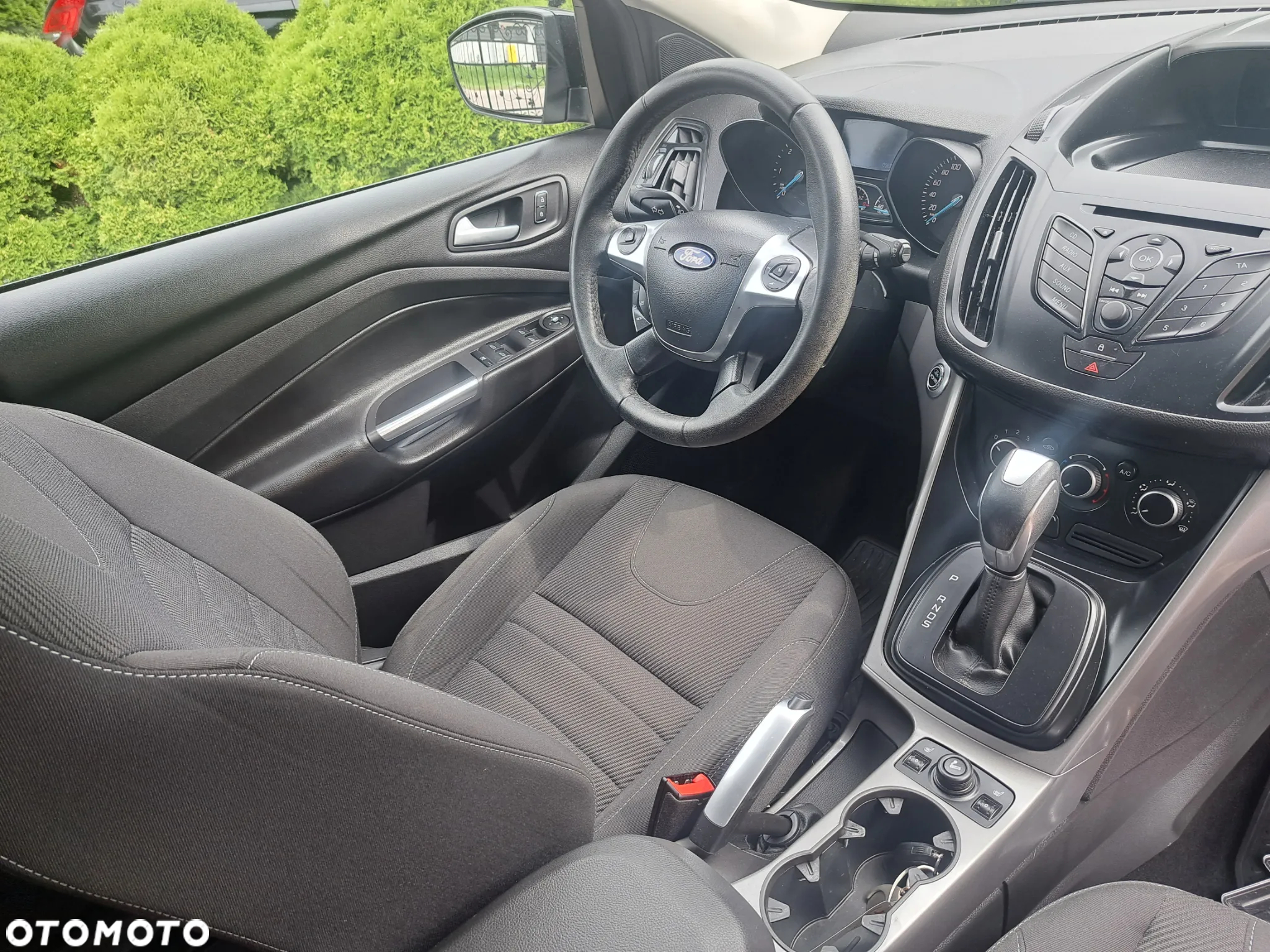Ford Kuga 2.0 TDCi 4x4 Titanium - 6