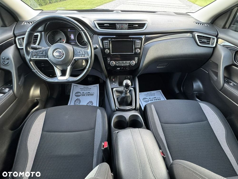 Nissan Qashqai 1.3 DIG-T N-Style - 33