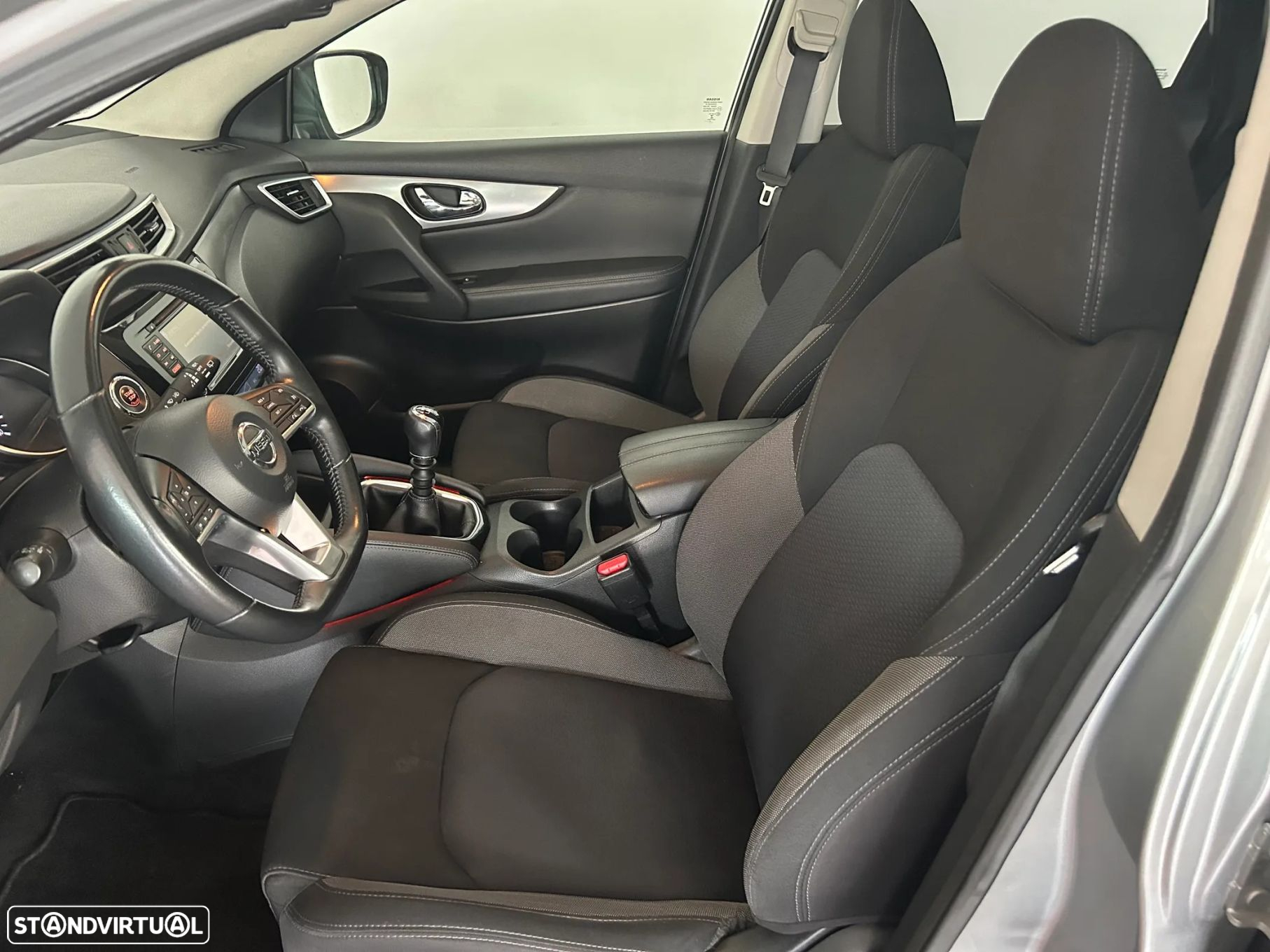 Nissan Qashqai 1.5 dCi N-Connecta J18 - 14