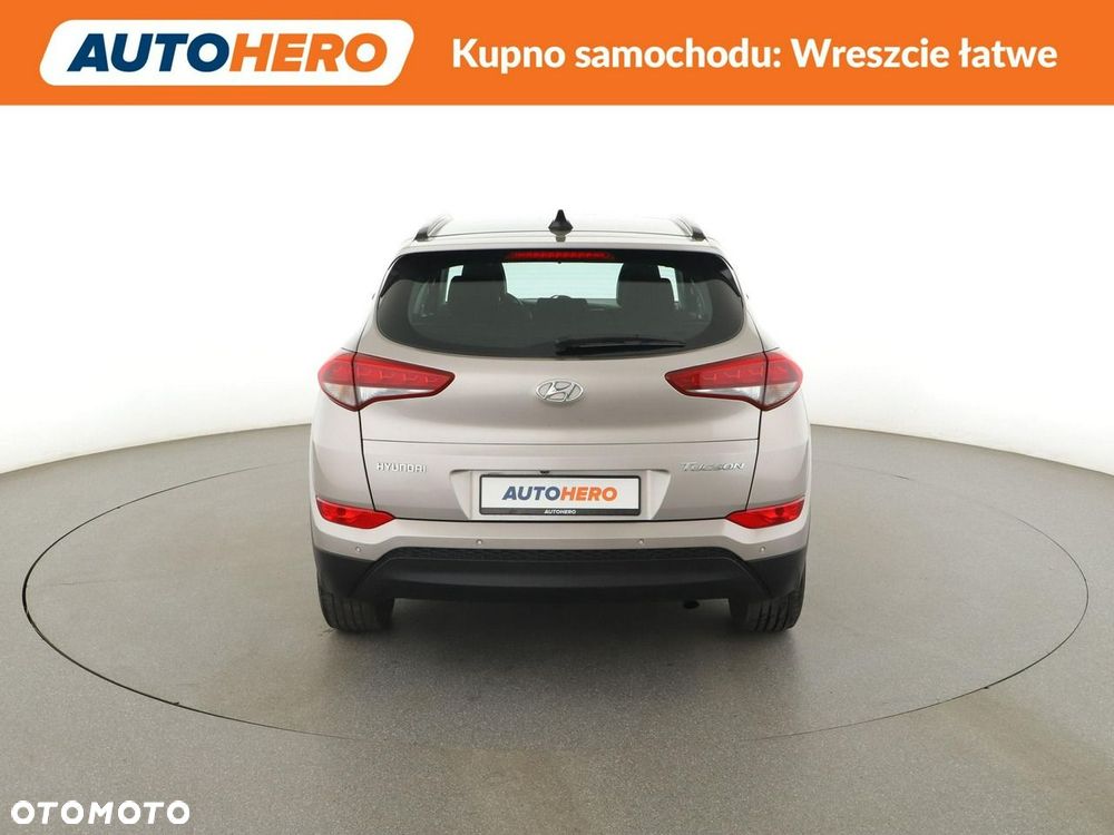 Hyundai Tucson 1.7 CRDI BlueDrive Style 2WD - 7