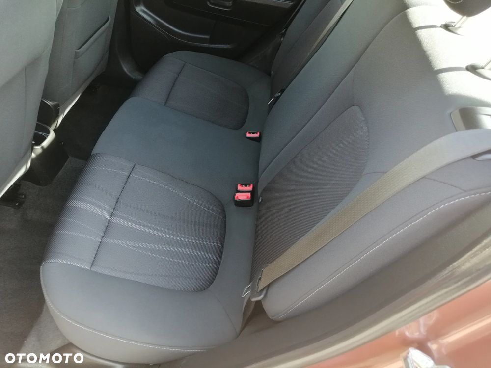 Chevrolet Aveo 1.4 LT+ - 25