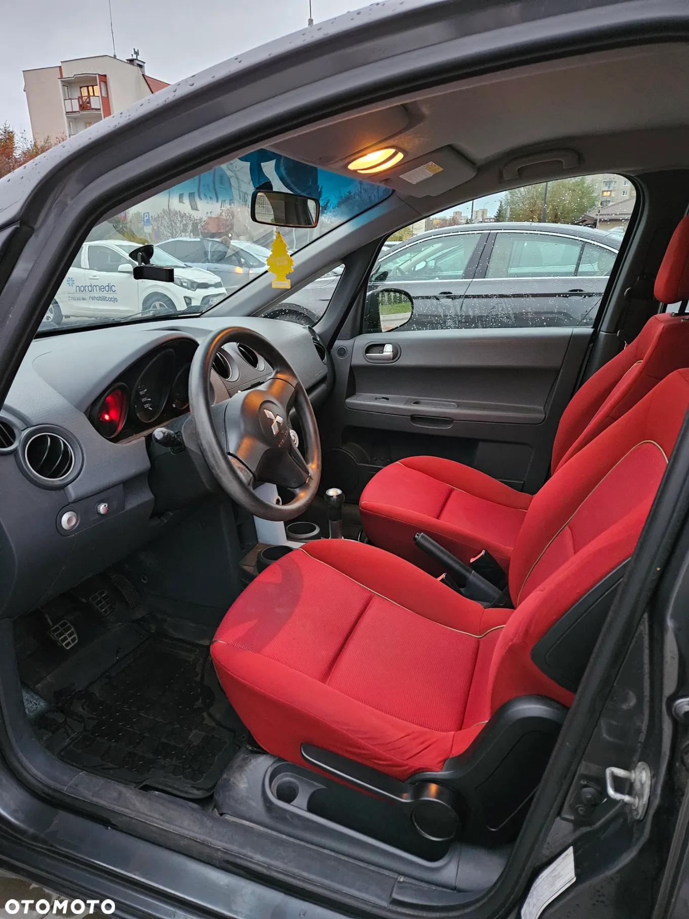 Mitsubishi Colt 1.3 Motion - 9