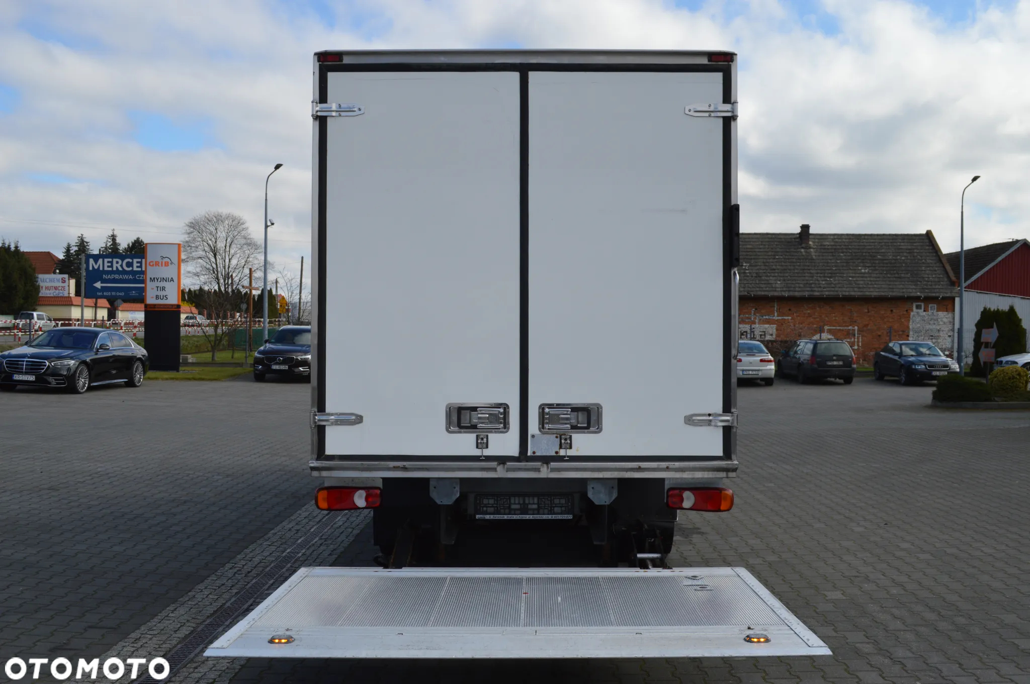 Mitsubishi FUSO CANTER 7C15 CHŁODNIA+WINDA+DRZWI+DRZWI BOCZNE - 10