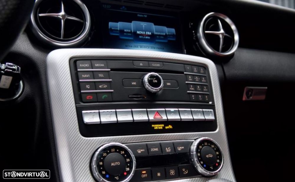 Mercedes-Benz SLC 200 9G-TRONIC - 9