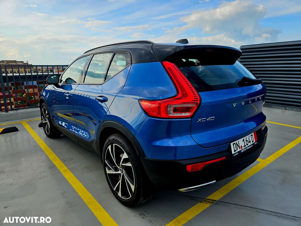 Volvo XC 40 T5 AWD Geartronic R-Design - 3