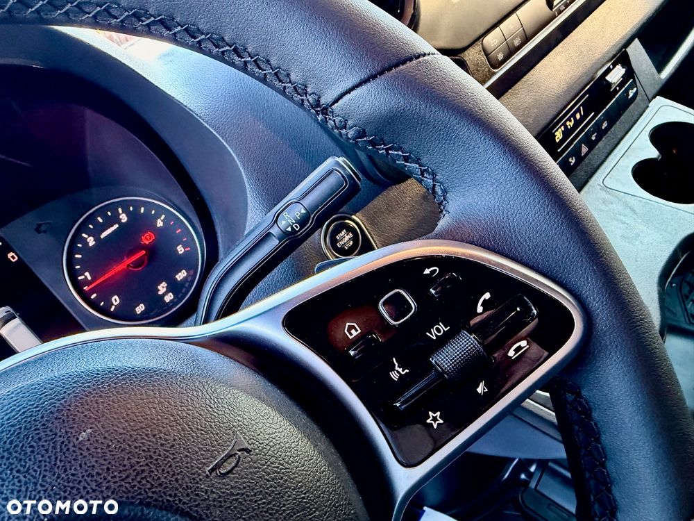 Mercedes-Benz Sprinter 319 3.0 V6 Automat podwozie - 34