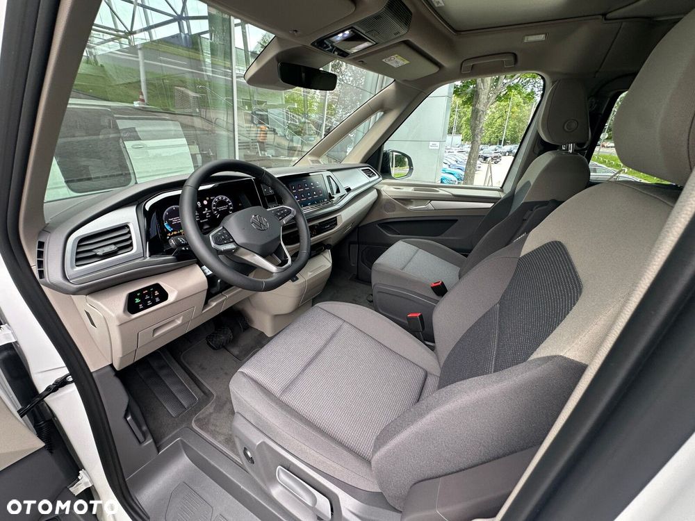 Volkswagen california Nowa California Beach silnik: 2,0 l TDI SCR 150 KM / skrzynia biegów: 7-biegowa DSG rozstaw osi: 3124 mm - 10