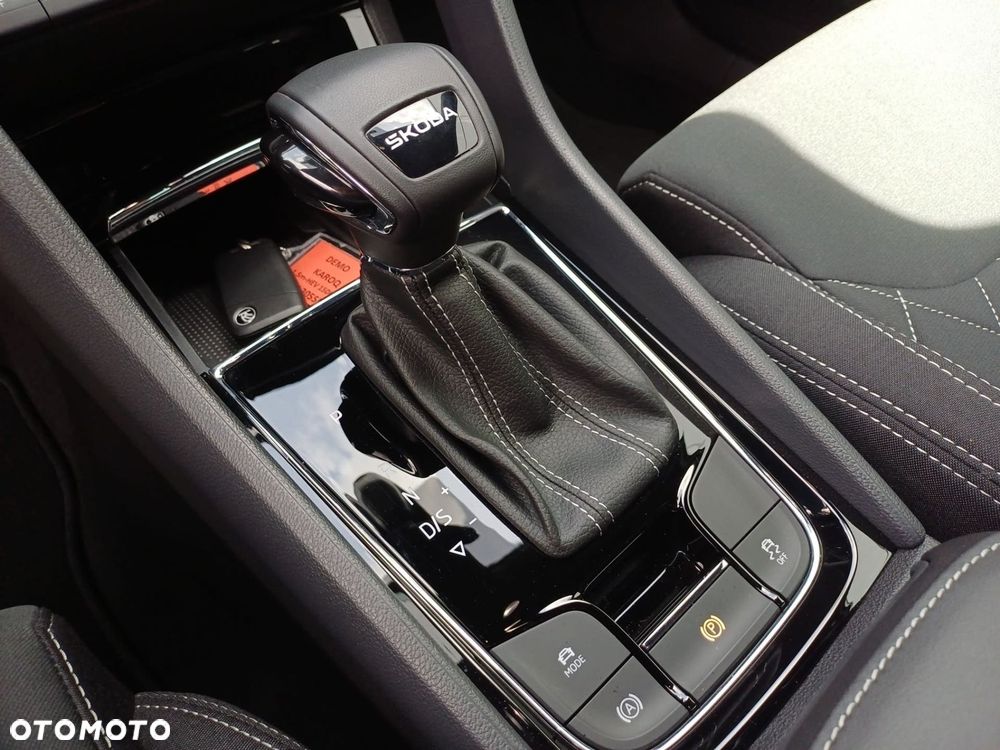 Skoda Karoq 1.5 TSI ACT Sportline DSG - 15