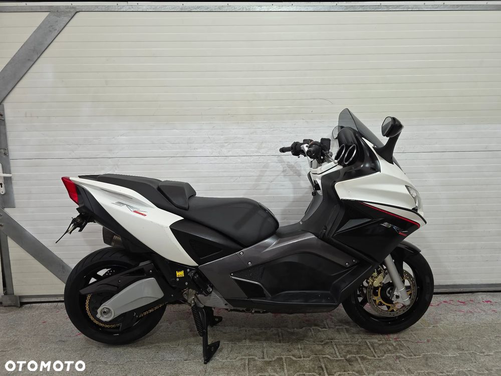 Aprilia SRV 850 - 10