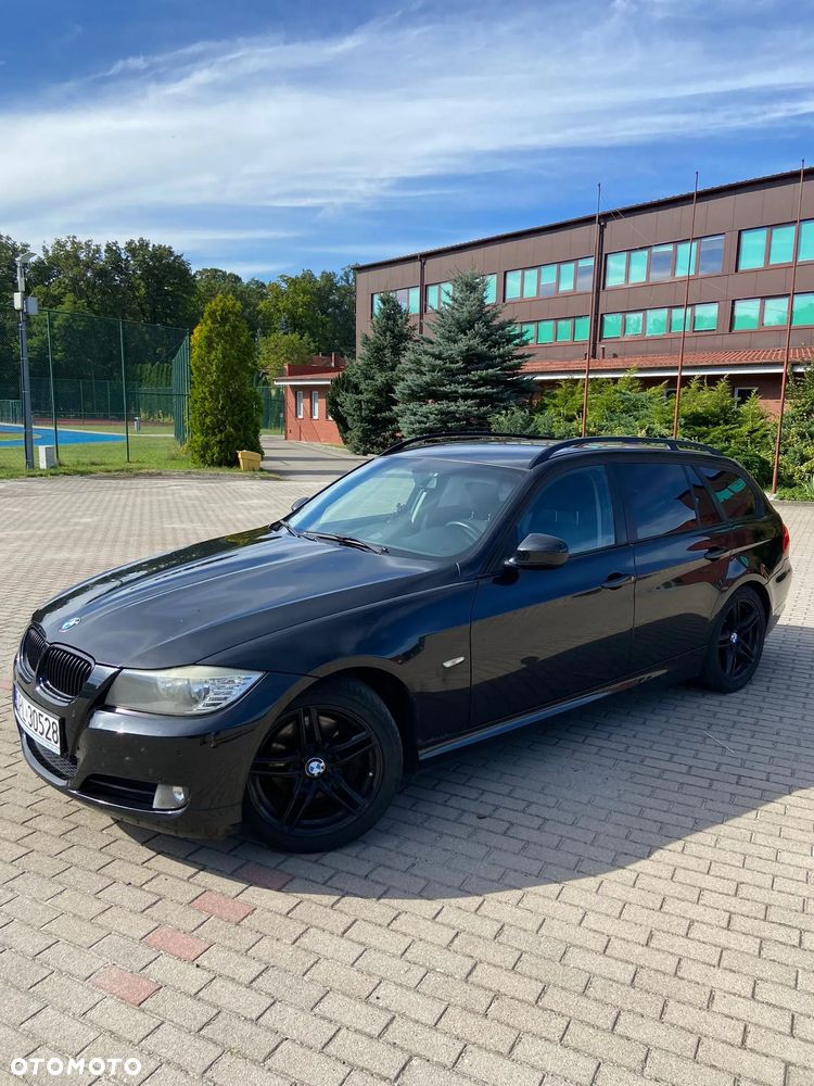 BMW Seria 3 318d - 1