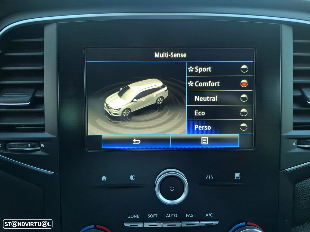 Renault Mégane Sport Tourer 1.5 dCi GT Line EDC - 35