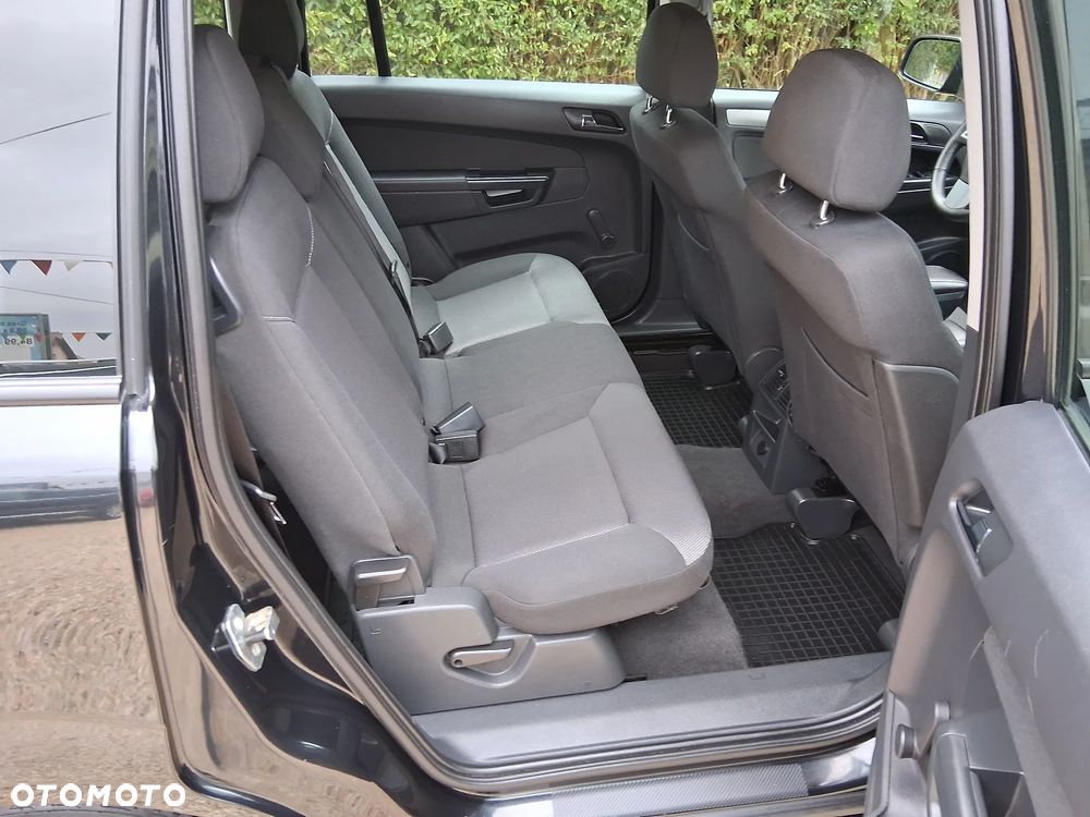 Opel Zafira 1.8 - 14