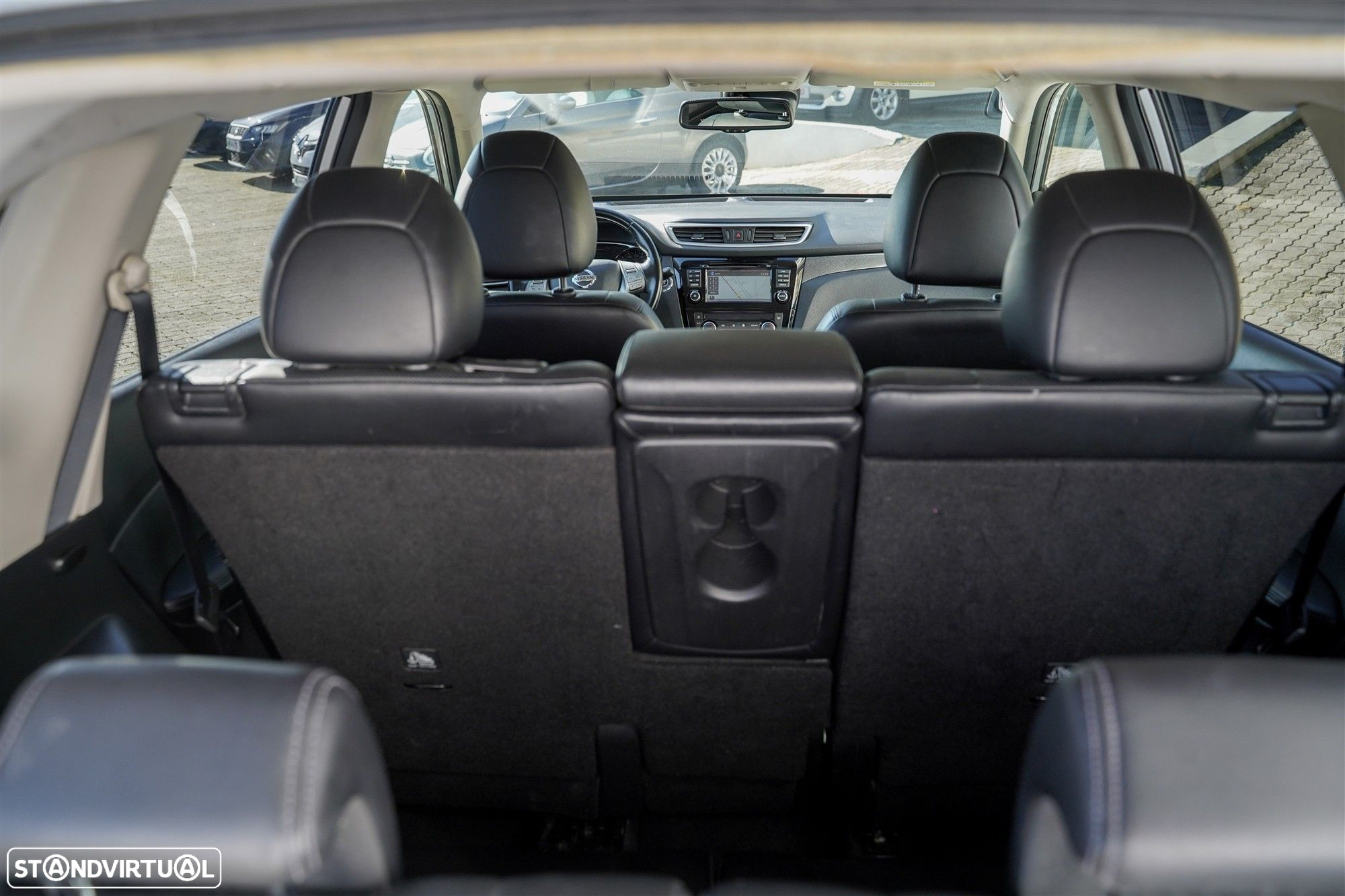 Nissan X-Trail 1.6 dCi N-Connecta Xtronic - 11