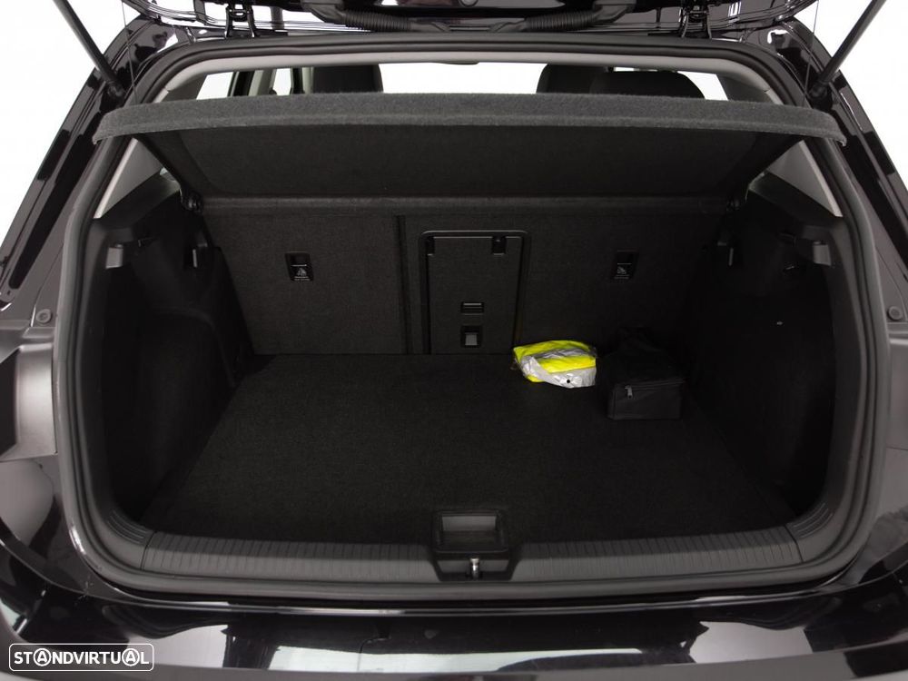 VW Golf 2.0 TDI Life - 13