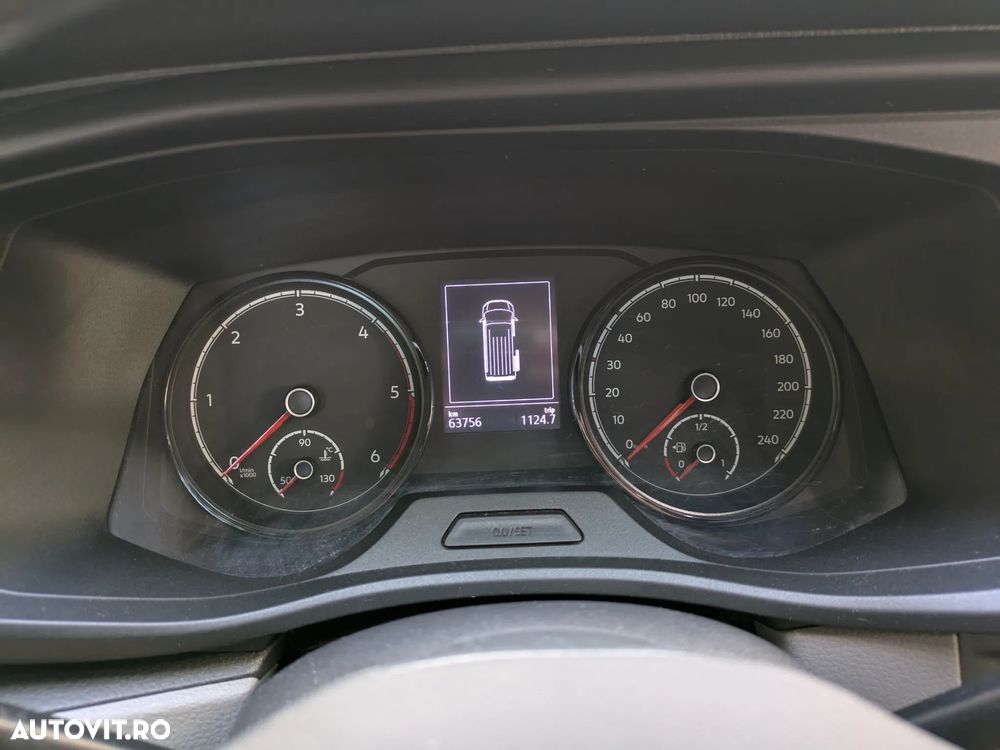 Volkswagen Caravelle 2.0 TDI 110 kW KR Trendline DSG - 12