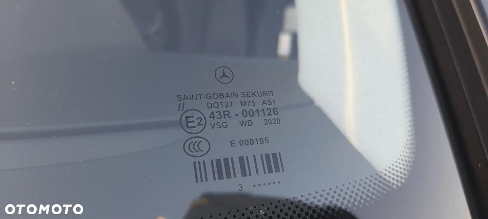 Mercedes-Benz Klasa E 200 Kompressor Classic - 24