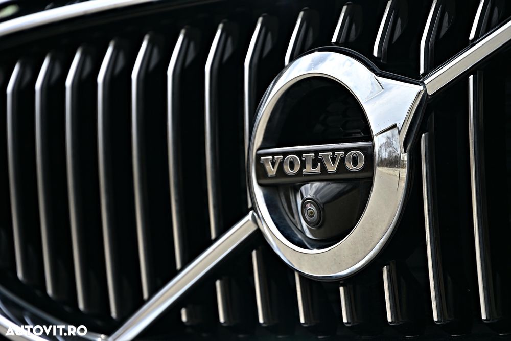 Volvo XC 60 D5 AWD Geartronic Inscription - 22