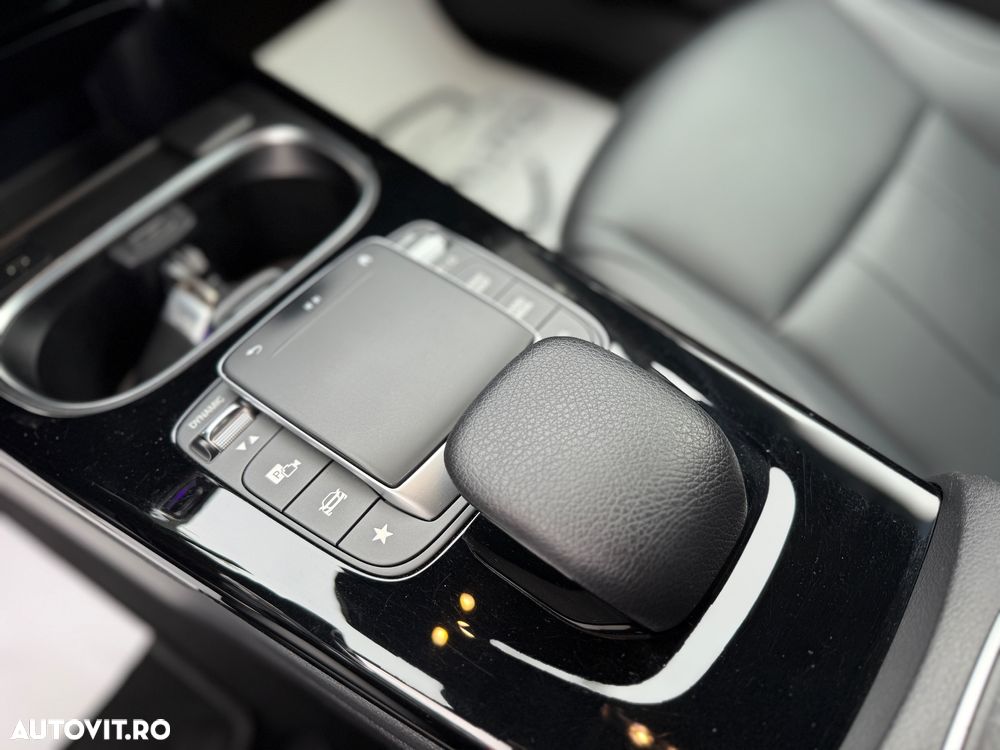 Mercedes-Benz CLA 250 e Coupe - 8