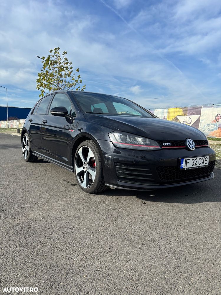 Volkswagen Golf GTI BlueMotion Technology DSG - 11