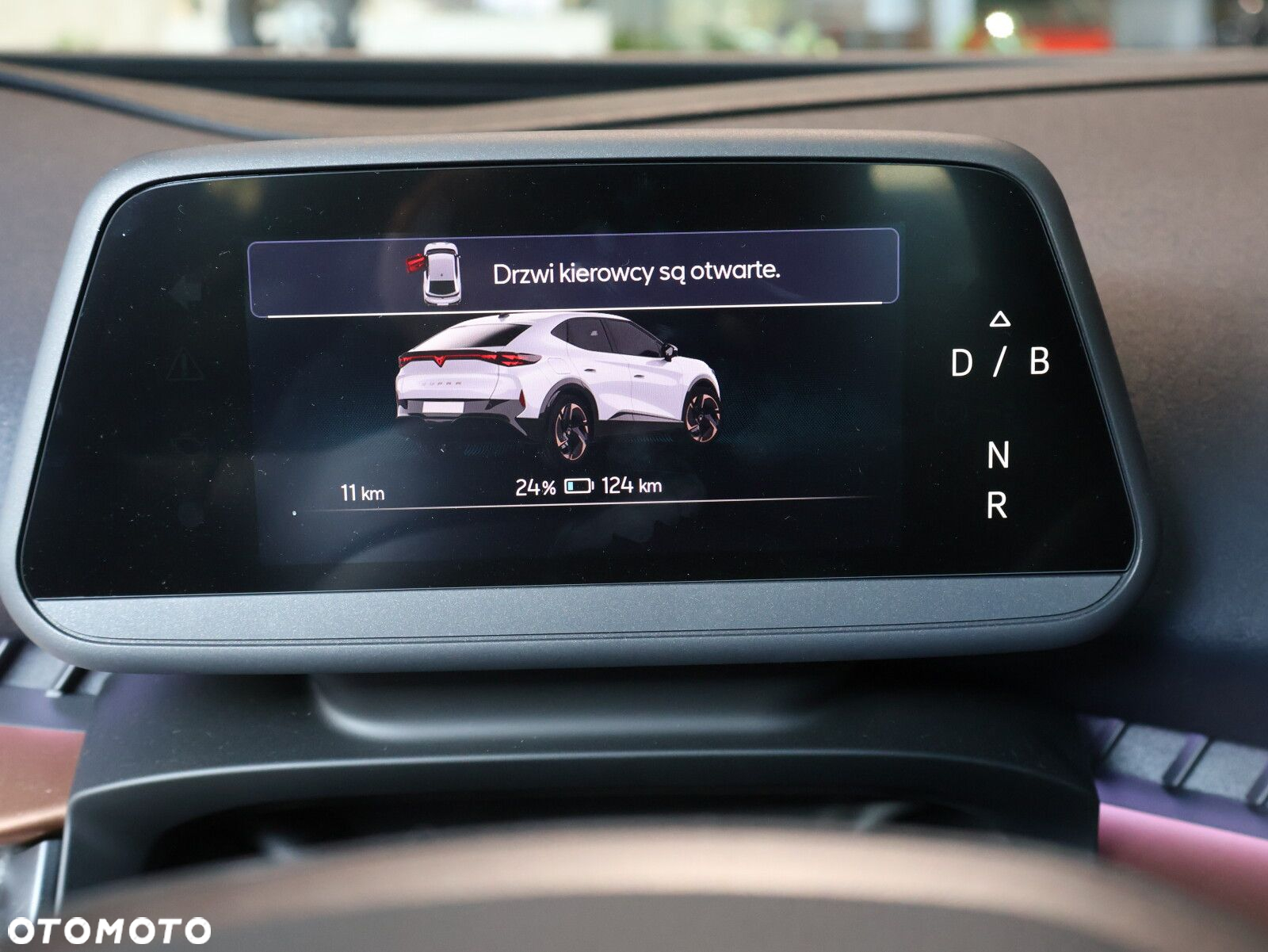 Cupra Tavascan 82kWh 4Drive VZ - 11