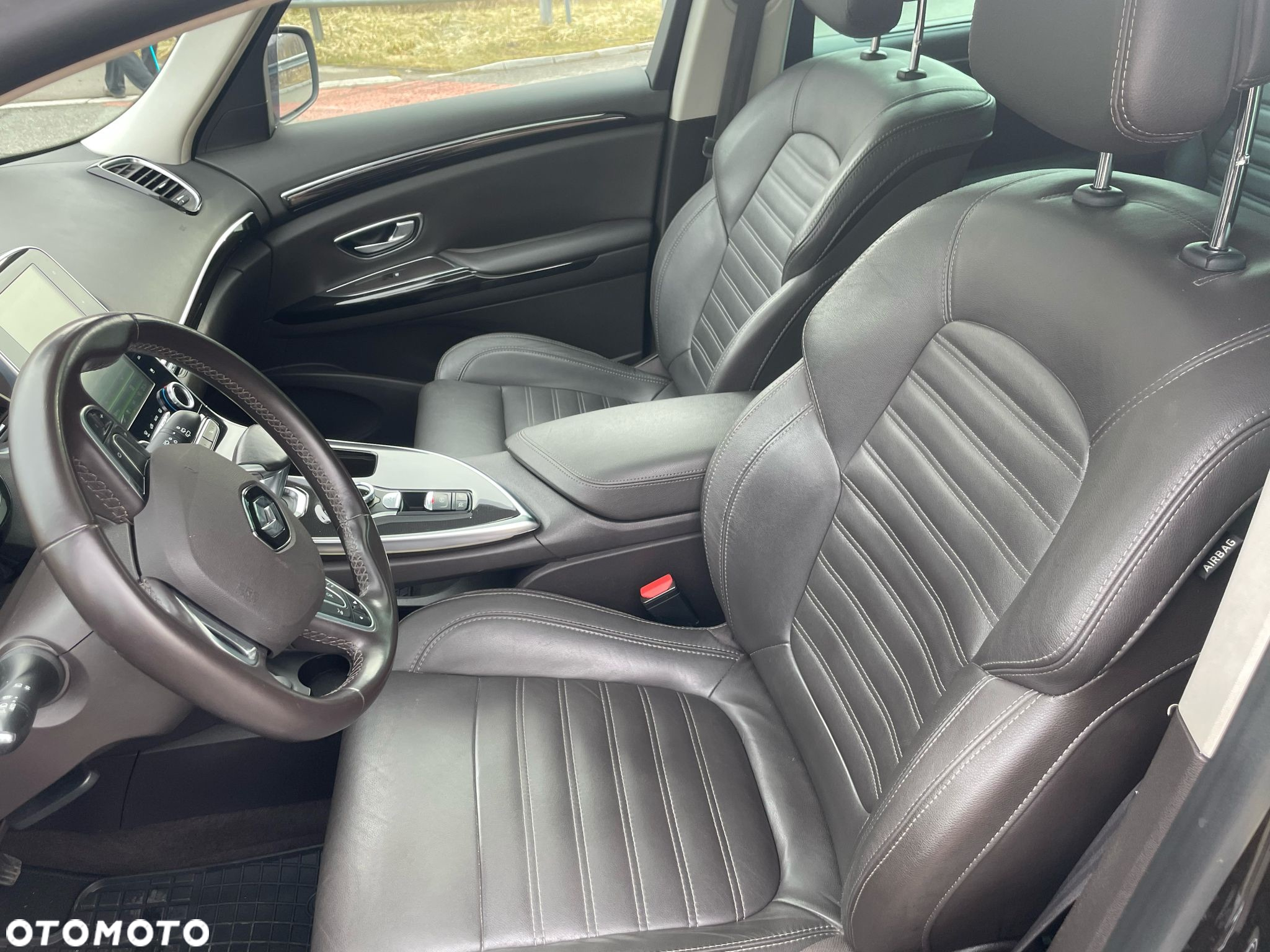 Renault Espace 1.6 dCi Energy Magnetic EDC - 11