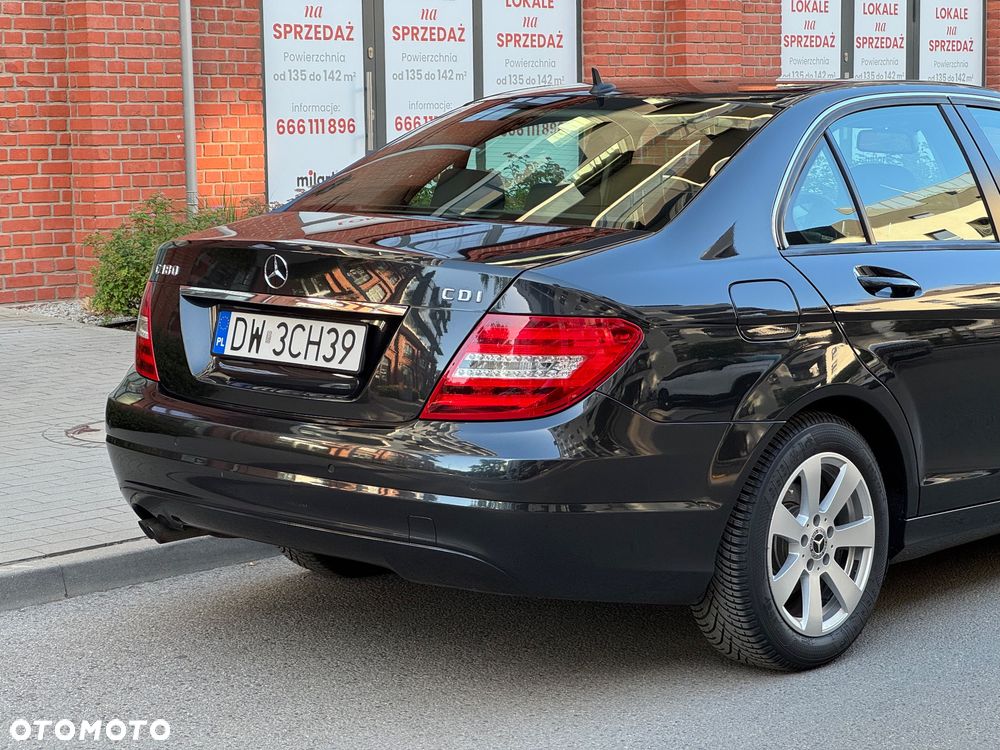 Mercedes-Benz Klasa C 180 CDI DPF (BlueEFFICIENCY) 7G-TRONIC - 13
