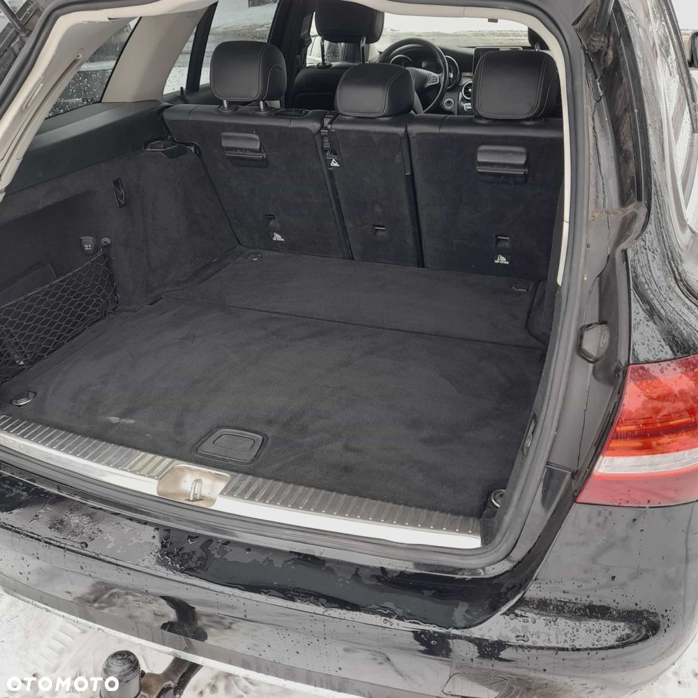 Mercedes-Benz Klasa C 250 (BlueTEC) d 7G-TRONIC Avantgarde - 7