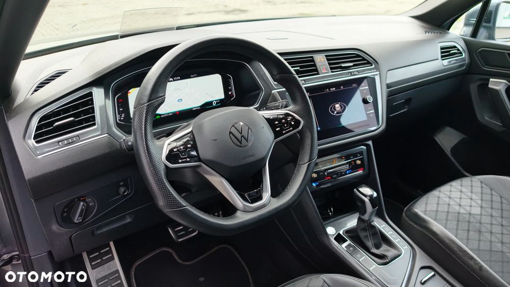 Volkswagen Tiguan Allspace 2.0 TDI R-Line DSG - 29