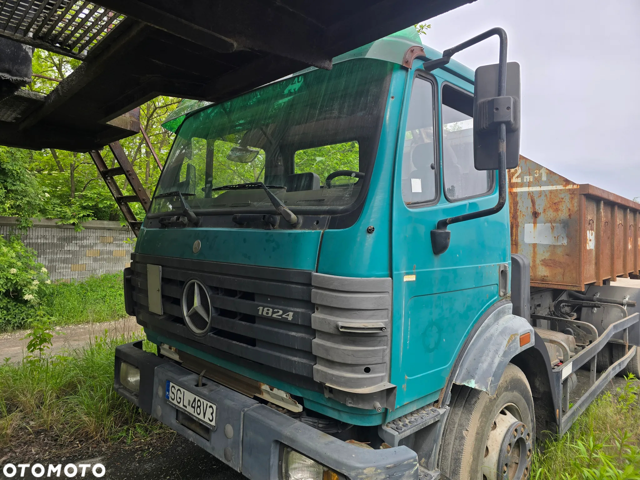 Mercedes-Benz 1824 - 6
