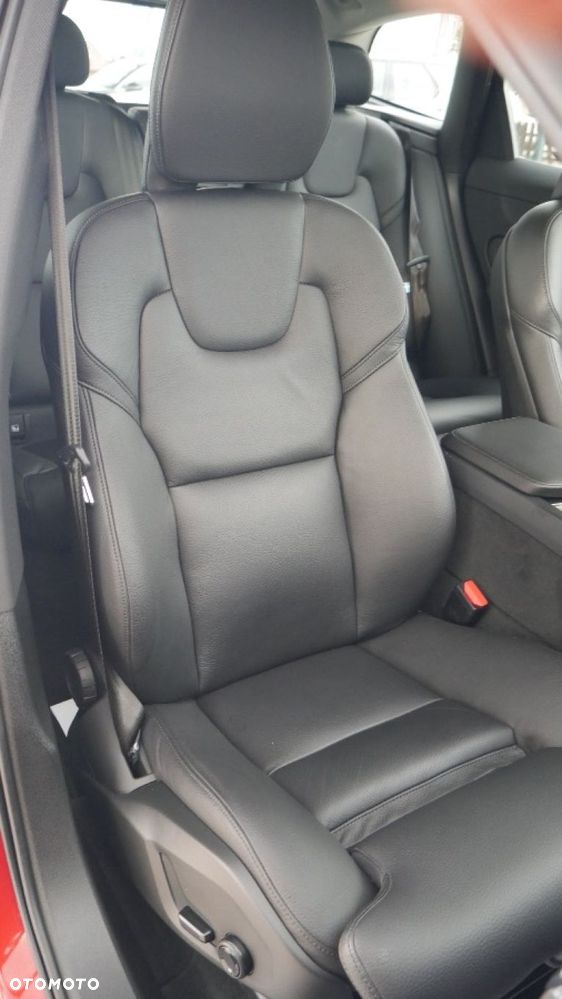 Volvo XC 60 - 22