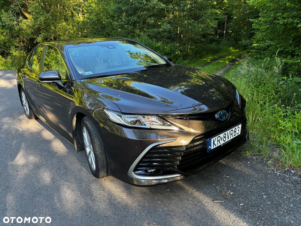 Toyota Camry 2.5 Hybrid Comfort CVT - 6