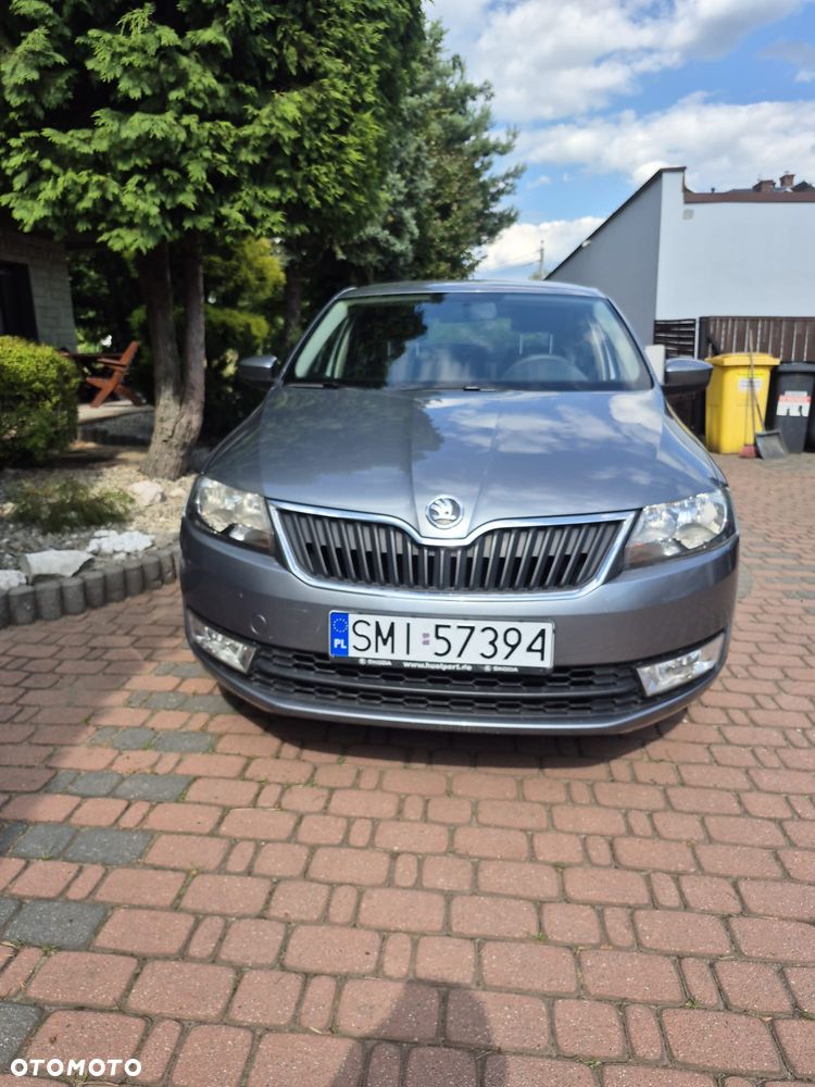 Skoda RAPID 1.2 TSI Ambition - 2