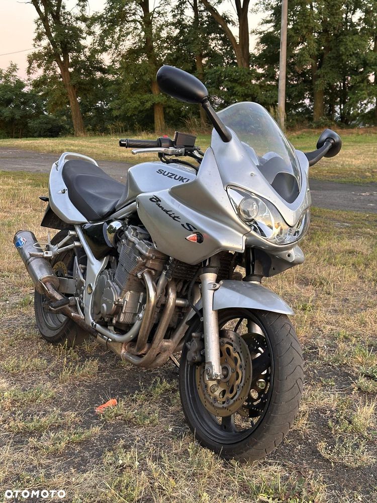 Suzuki Bandit - 4