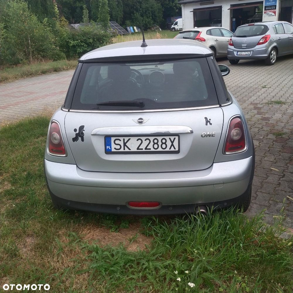MINI ONE - 2