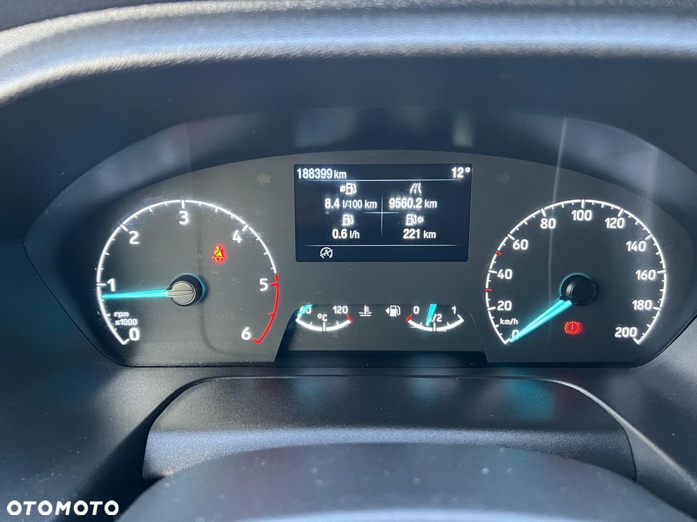 Ford Transit Custom - 12