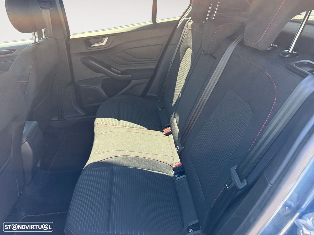 Ford Focus 1.0 EcoBoost MHEV ST-Line X Aut. - 14