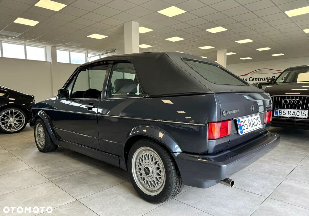 Volkswagen Golf - 11