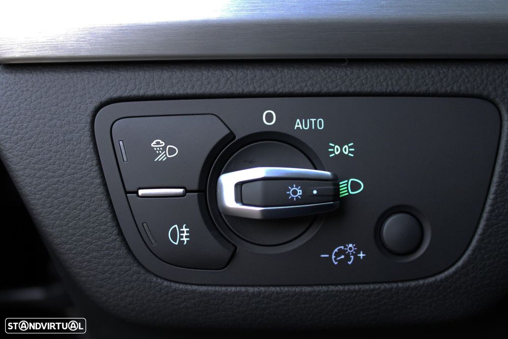 Audi Q5 55 TFSIe quattro S line S tronic - 12