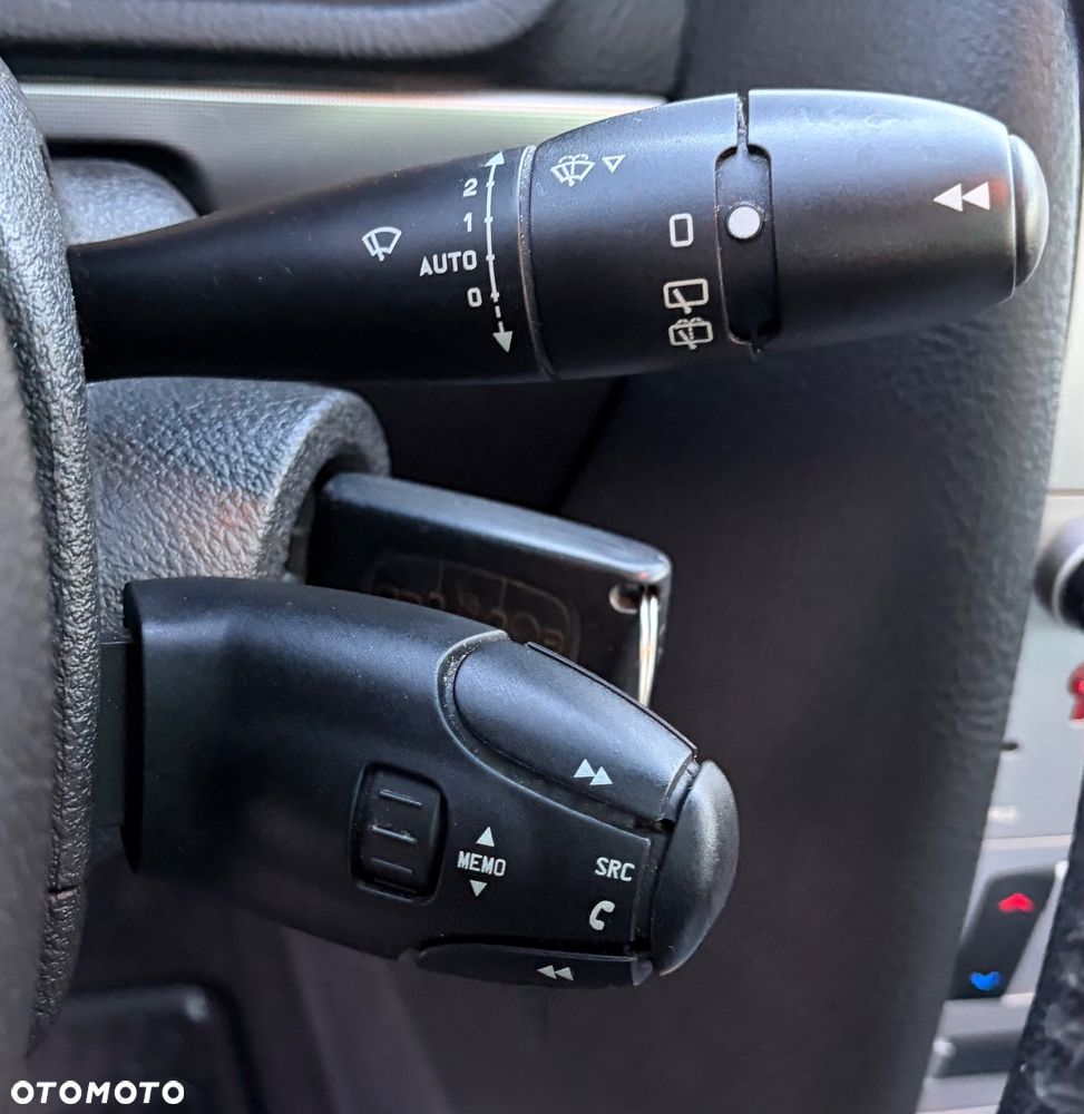 Peugeot 407 HDi 135 Automatik Premium - 19