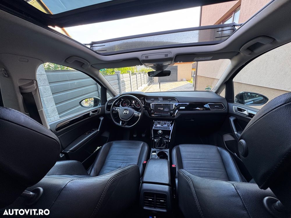 Volkswagen Touran 2.0 TDI Highline - 5