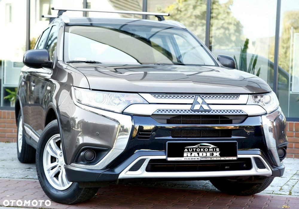 Mitsubishi Outlander - 20