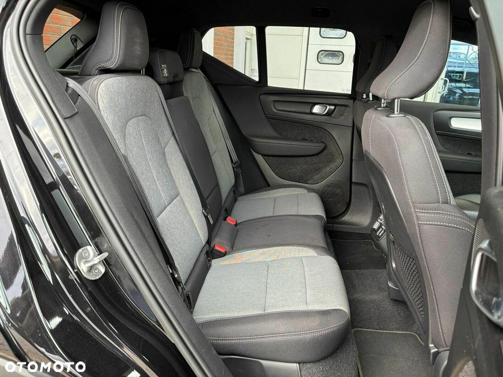 Volvo XC 40 B3 Plus Bright - 13