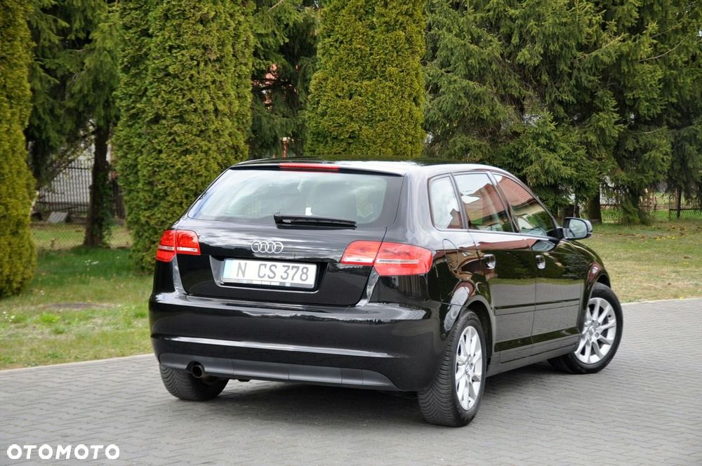 Audi A3 Sportback - 7