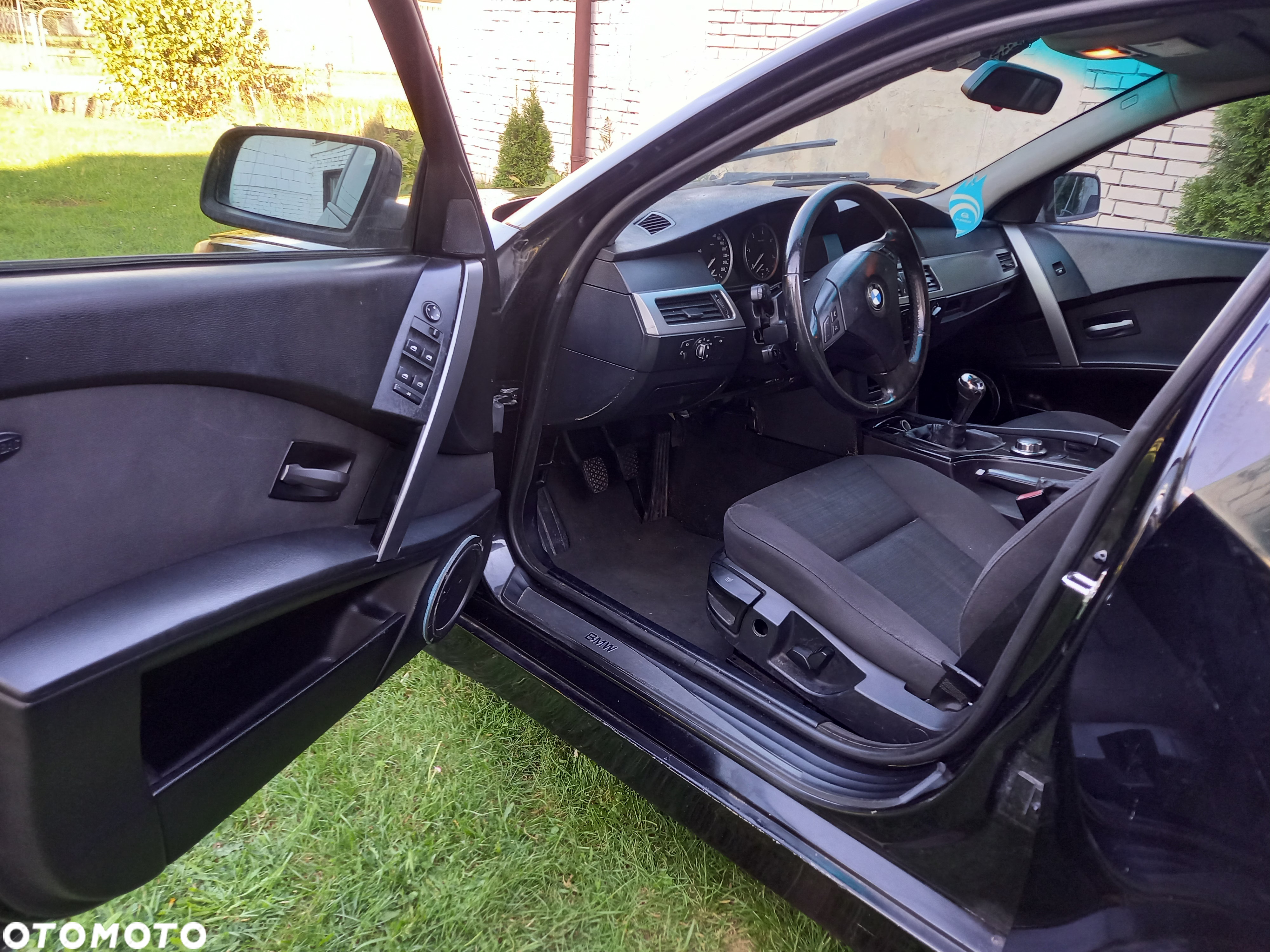 BMW Seria 5 520d - 31