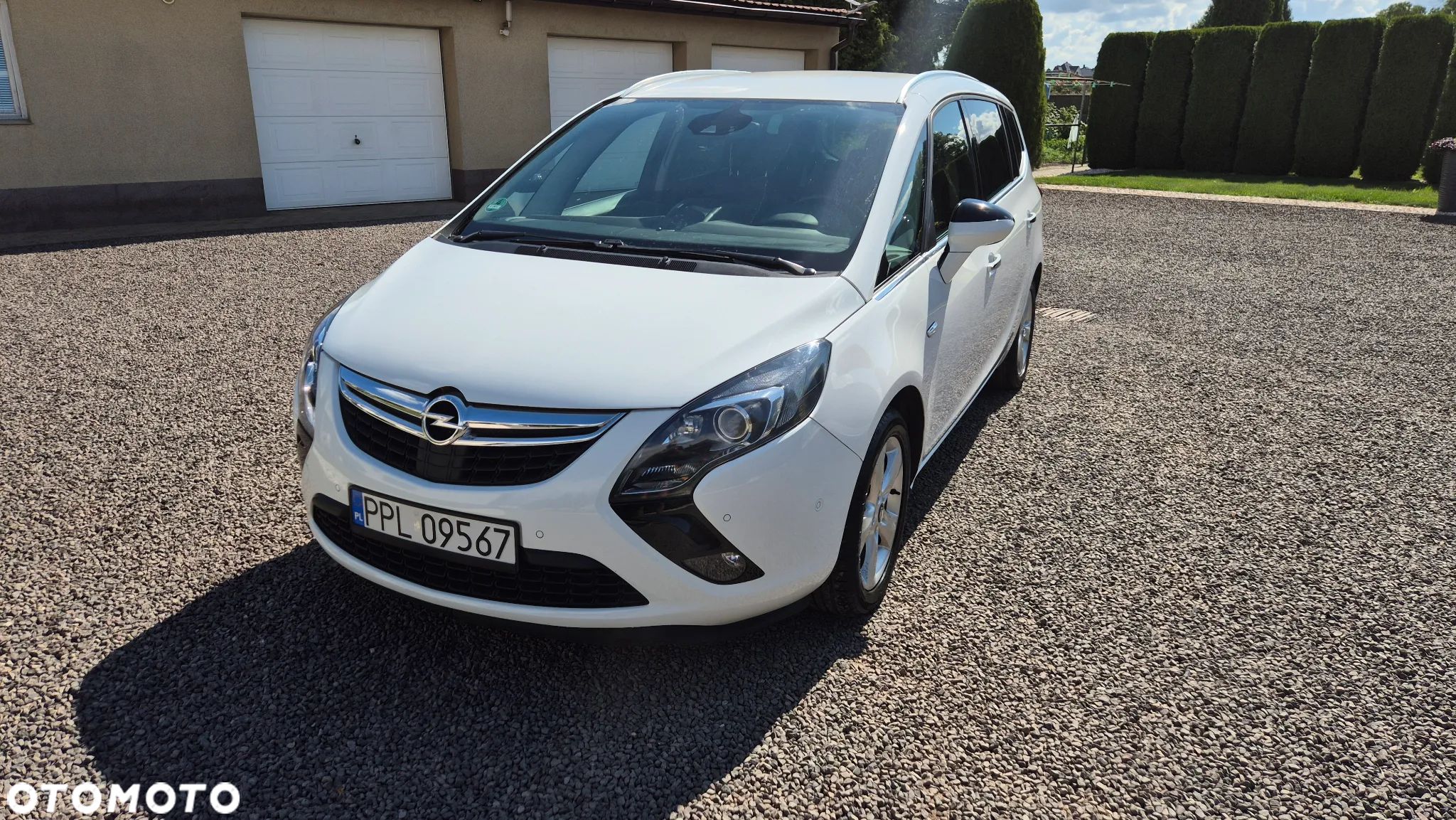 Opel Zafira 2.0 CDTI Cosmo - 1