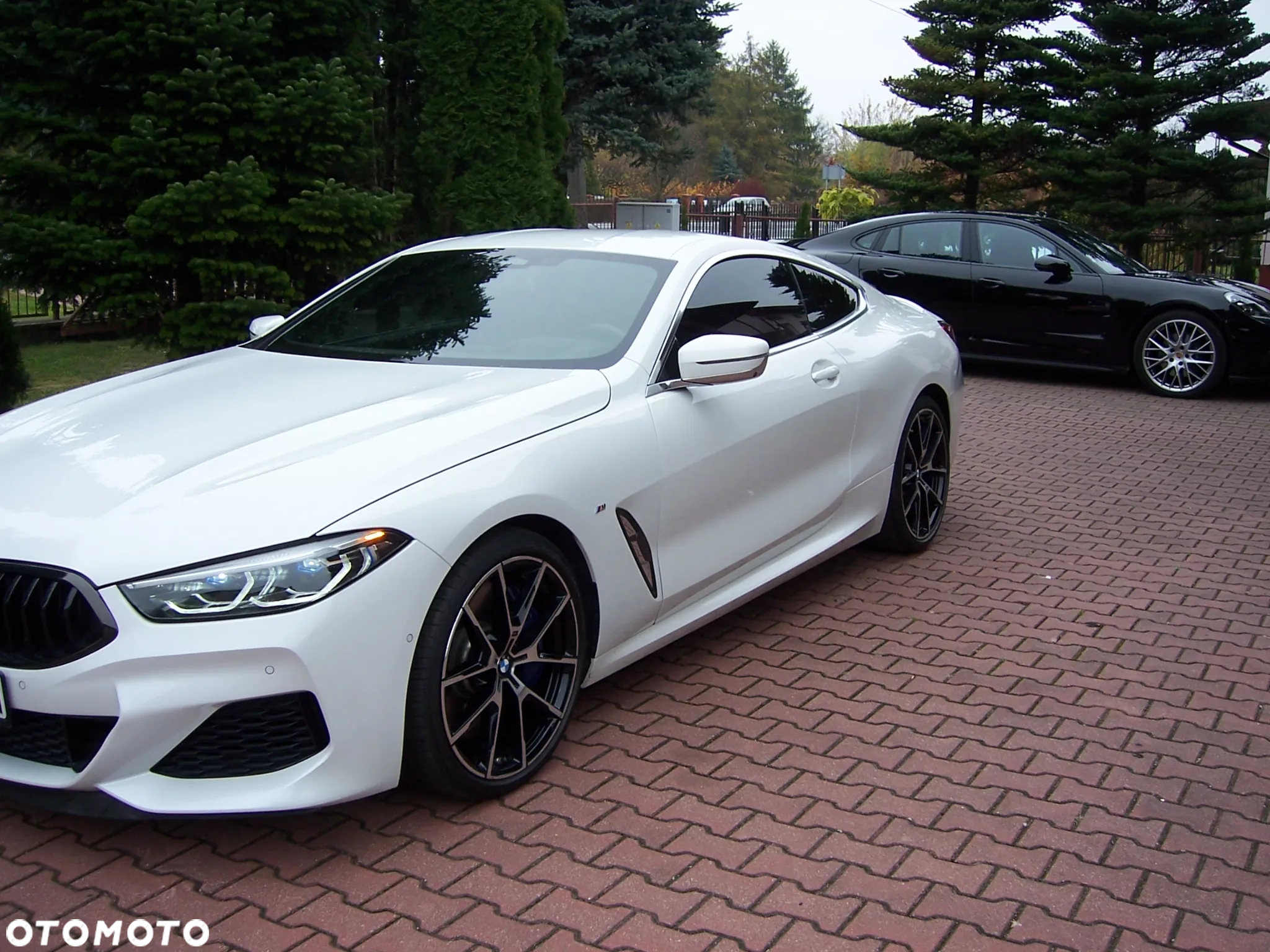 BMW Seria 8 - 5