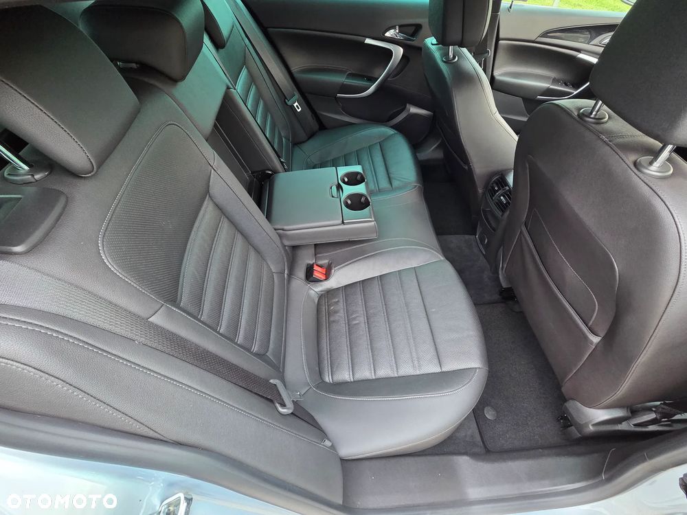 Opel Insignia 2.0 CDTI 4x4 ecoFLEX Start/Stop Business Innovation - 30