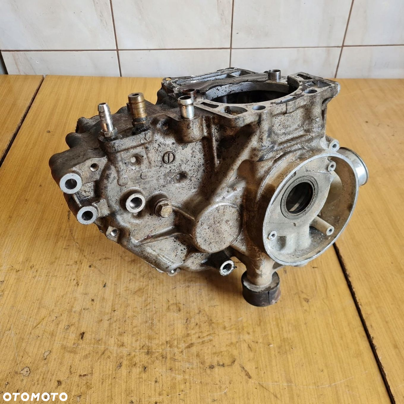 POLARIS SPORTSMAN X2 500 H.O. KARTER KARTERY BLOK SILNIKA KORPUS KOMPLET - 2